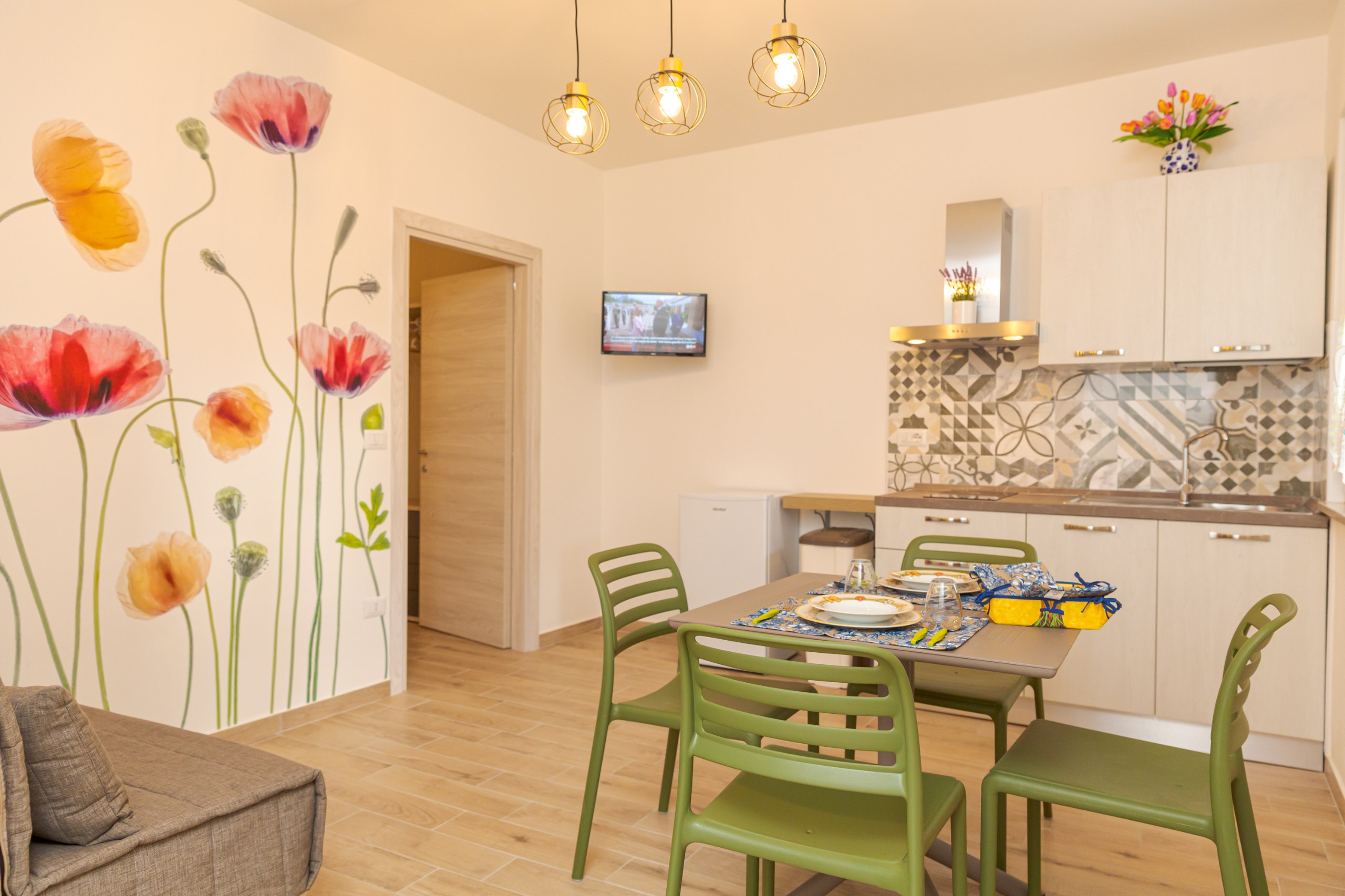 Flower Room Sea Garden Apartments